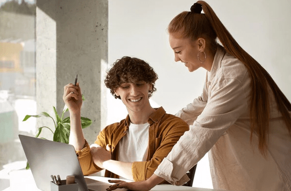 Discover Seven Indicators That Your Workplace Is Unhealthy - Sunaofe