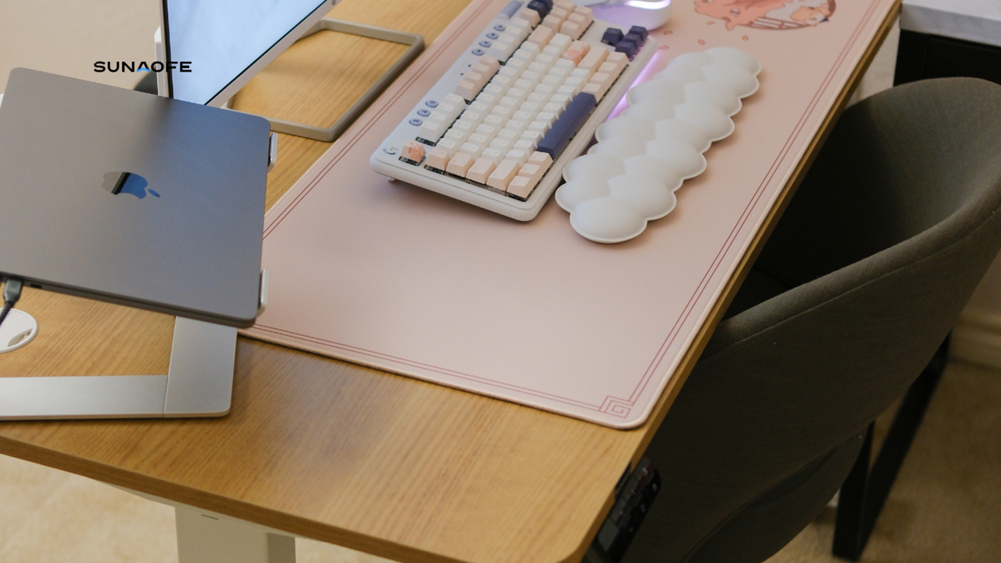 The Impact of a Standing Desk on Your Work Life and Well-being – A Comprehensive Office Setup Guide