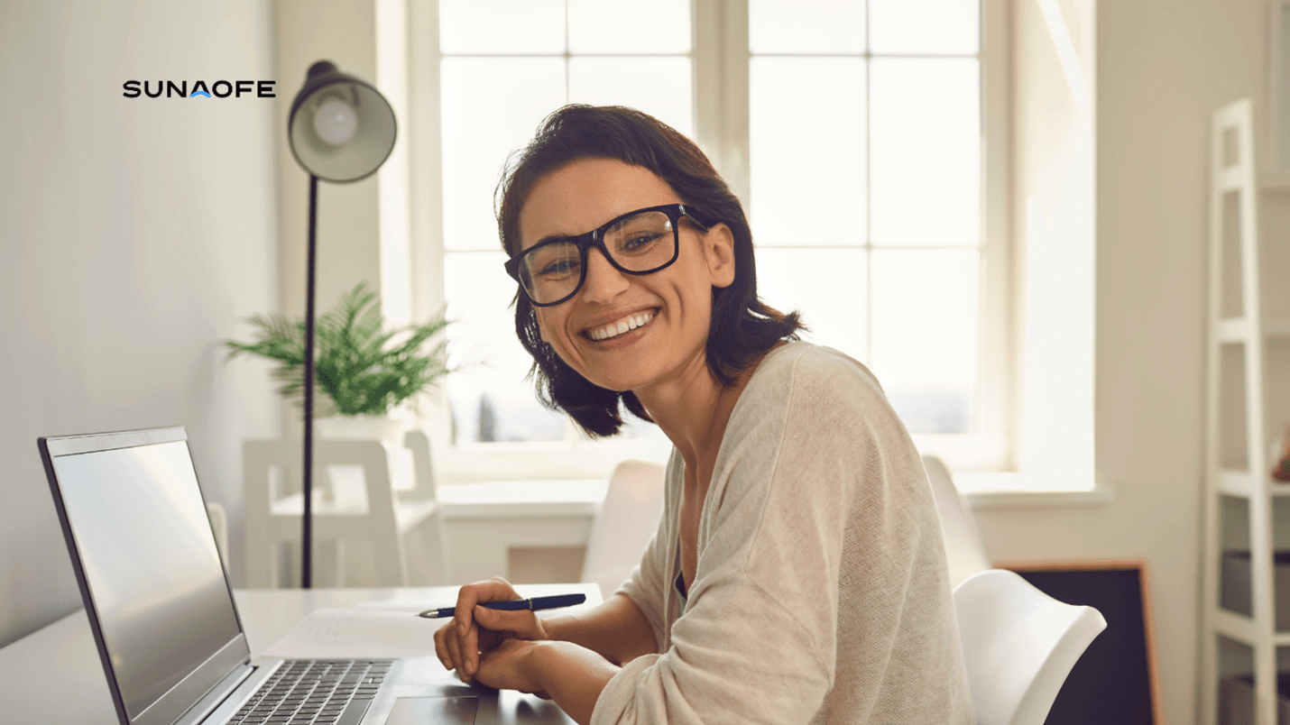 Maximizing Small Desk Space: Innovative Storage Solutions for Every Need - Sunaofe