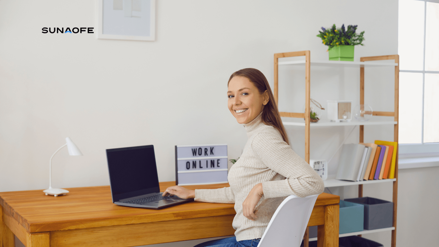 Small Desk, Big Results: Transform Your Workspace with These Space-Saving Ideas - Sunaofe