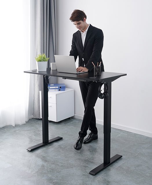 Think beyond Regular, focus on round Cornered Desks - Sunaofe